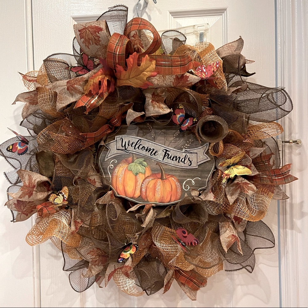 Butterfly WREATH FALL “welcome friends” autumn
